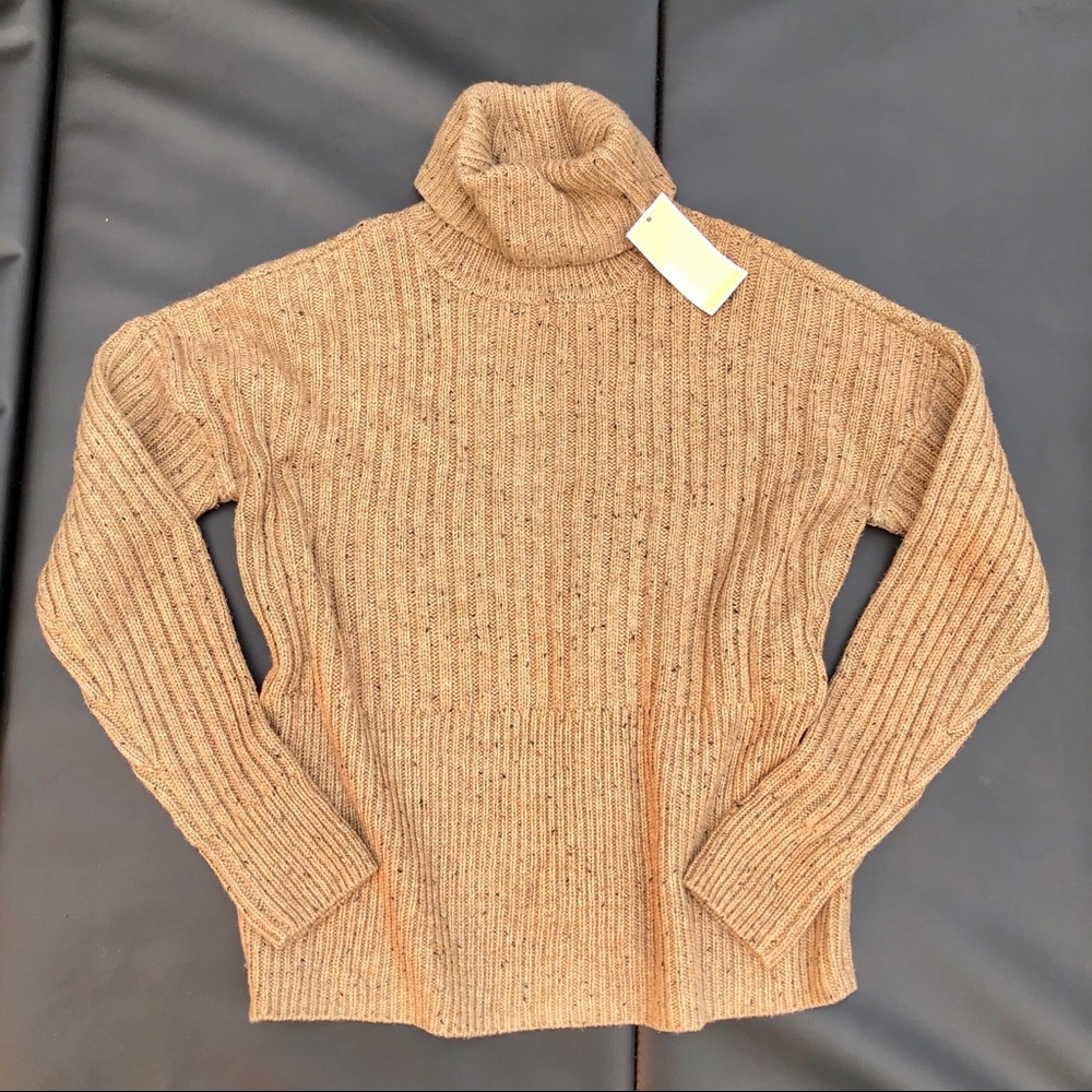 USED MK Michael Kors brown turtleneck warm cozy M